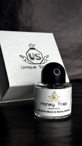 Honey Trap inspired by Valentino born in roma intense